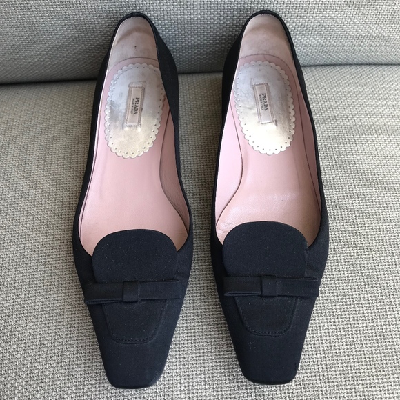 Classic Prada Satin Flats - Picture 2 of 6